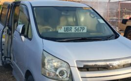 TOYOTA NOAH (S) UBR