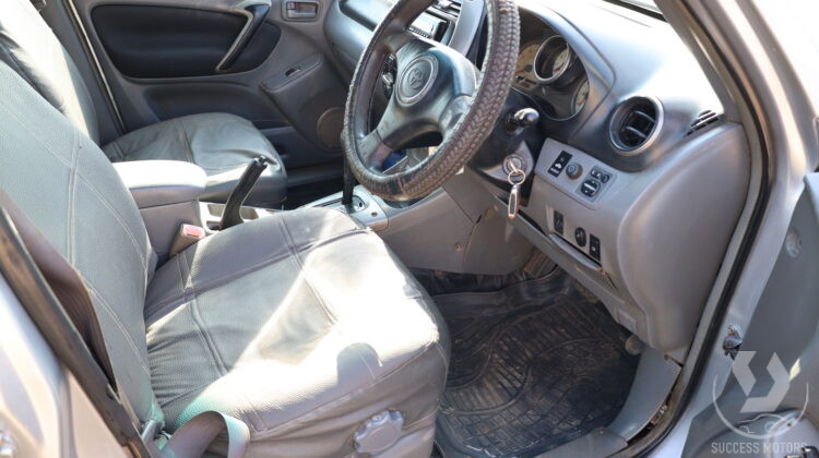 RAV4 UAM 457J