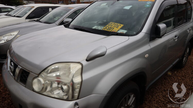 NISSAN XTRAIL UBS 302D