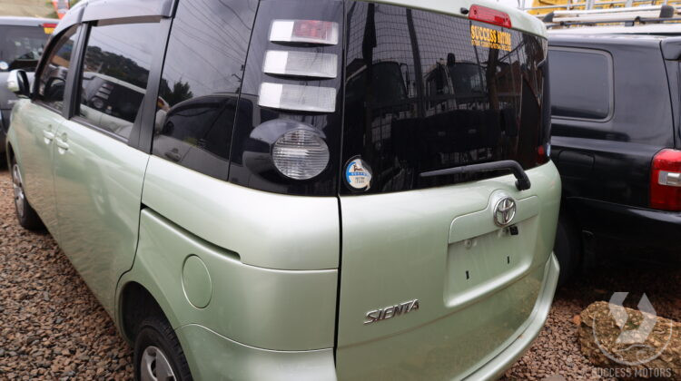 SIENTA UBS 846B