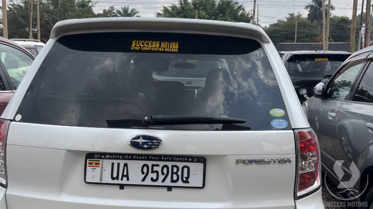 FORESTER UA 959BQ