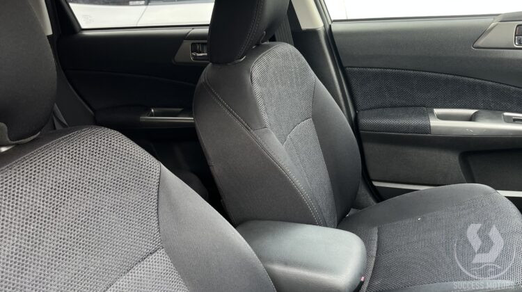 FORESTER UA 108BS