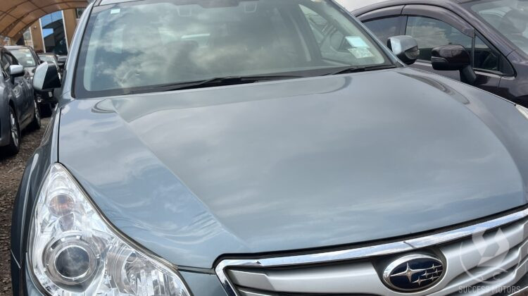 OUTBACK UBP 951Y