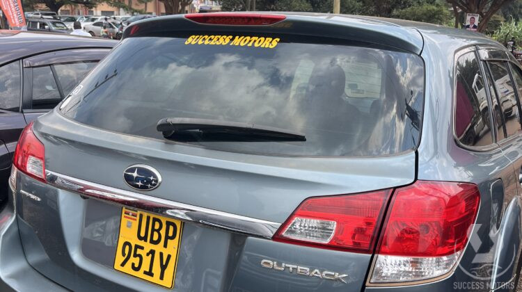 OUTBACK UBP 951Y