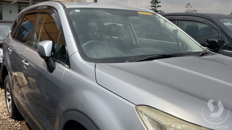 FORESTER UA 285AV