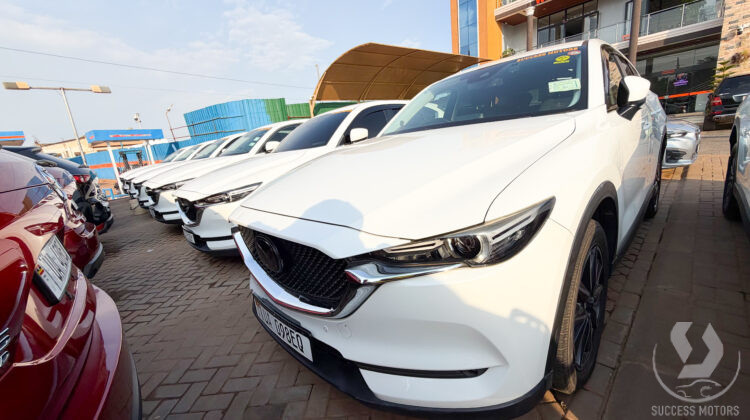 Mazda cx5 UA 098EQ