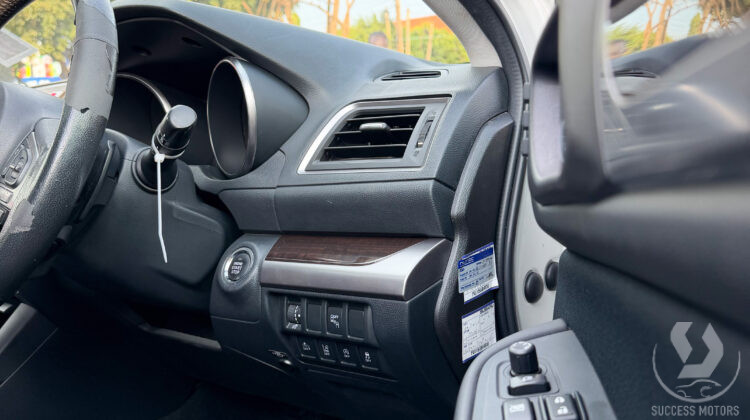 Subaru Outback UA 312EW