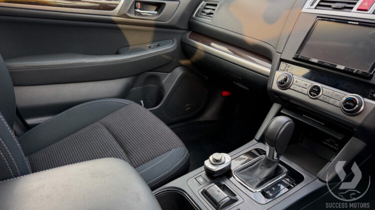 Subaru Outback UA 312EW